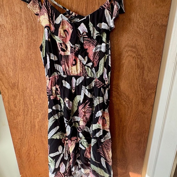 Blush BJ Feather Print Maxi Dress • Ruffle Tiered • Strappy Boho Style • Size M - Picture 1 of 4